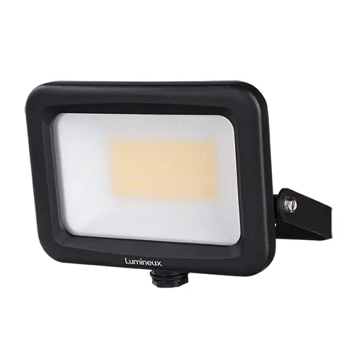 [431378] Melbury Plus Floodlight 30W 4000K IP65 Black Plug & Play 